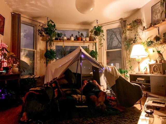 indoor camping date download