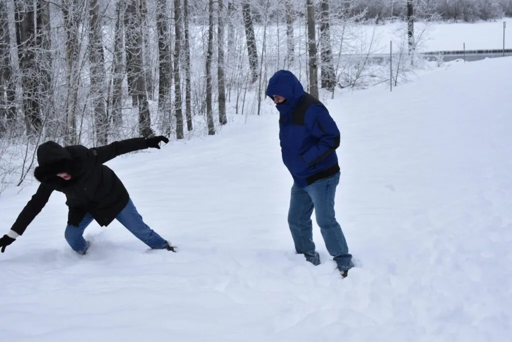 winter hike for 52 weeks of date nights